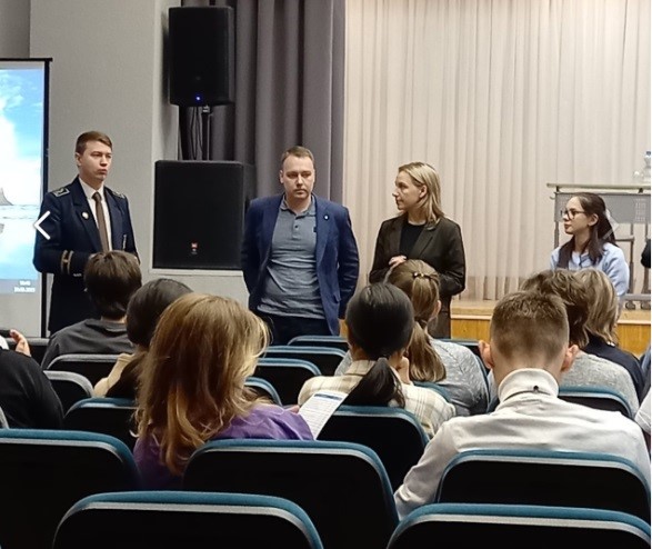 Профориентационная встреча с представителями ПАО «Сибур-Холдинг», преподавателями и студентами ВУЗов Москвы и Санкт-Петербурга